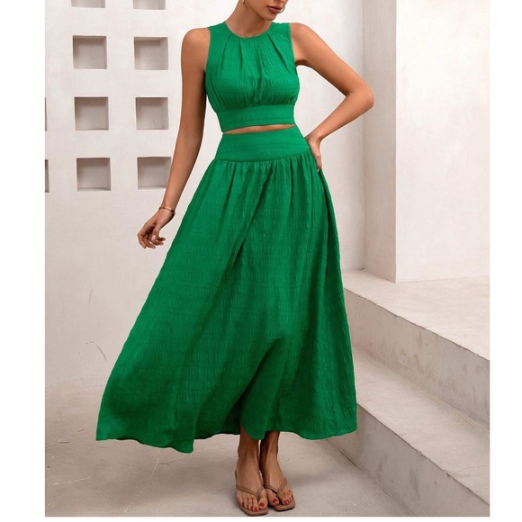 Boho Green Textured Crop Top Maxi Skirt Set - Picture 4 of 6